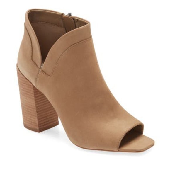 NEW Vince Camuto Fedrilla Open‎ Toe Bootie - Picture 1 of 9
